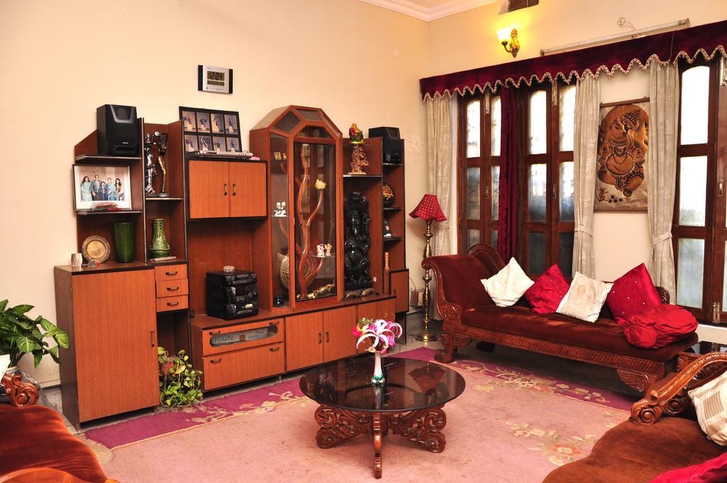 Aashray Daire Varanasi Dış mekan fotoğraf